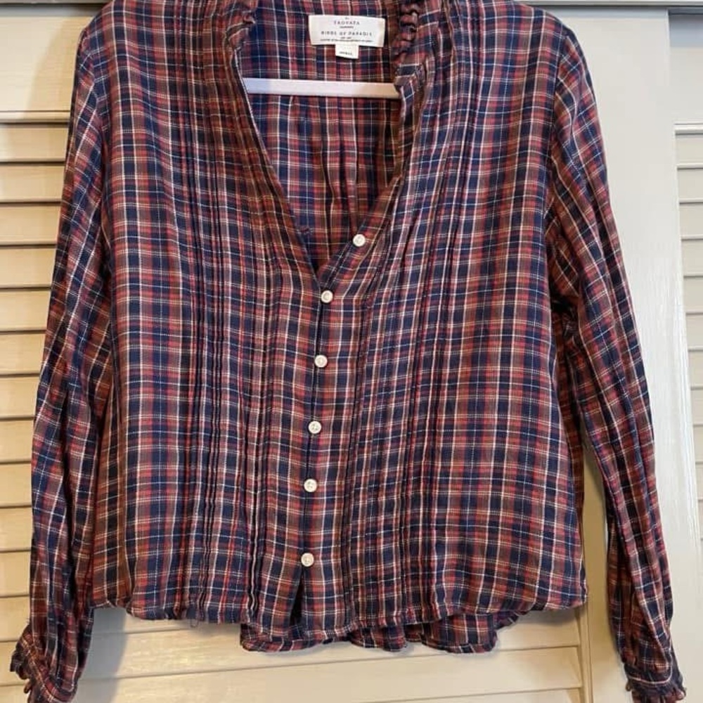 Trovata Birds of Paradis soft plaid blouse